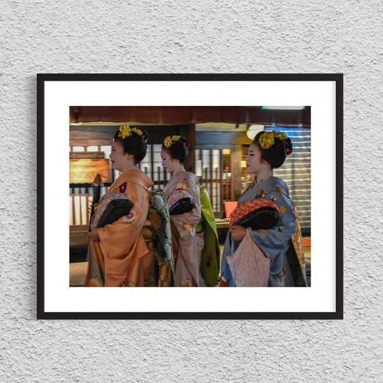 JAPANESE WOMEN