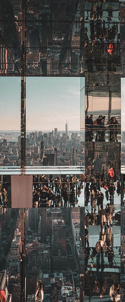 NEW YORK, HALL OF MIRRORS by Fabio Accorrà