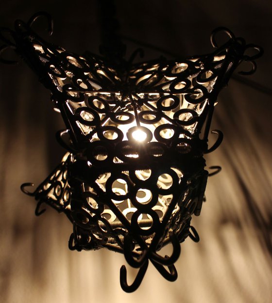 Medieval Lantern / Arrow Shape