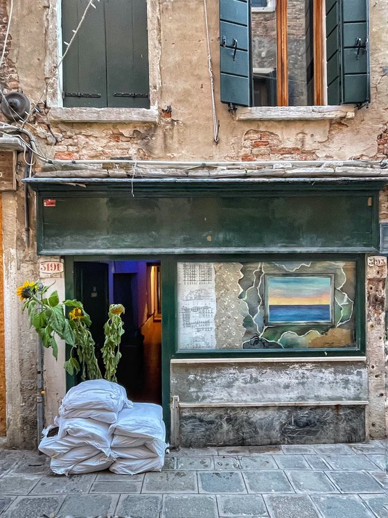 Window with seaview II