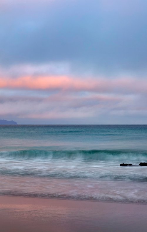 Coumeenoole Beach by David DesRochers