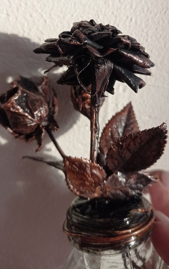 copper sculpture "three ages"