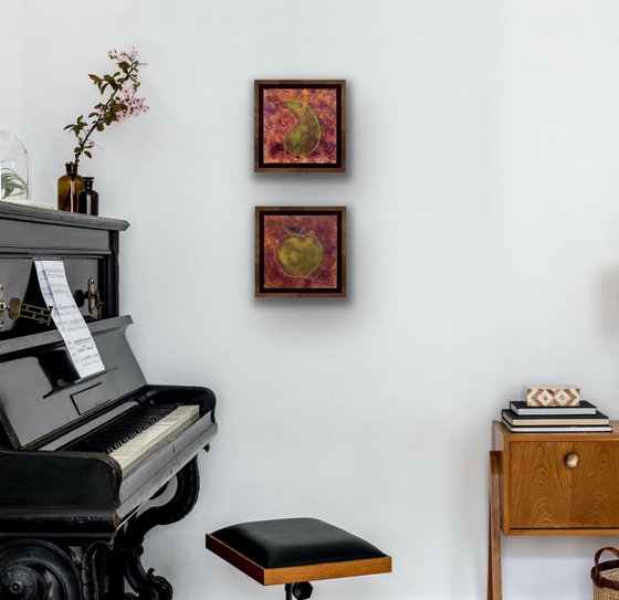 Diptych of small oil paintings with pear and apple fruits