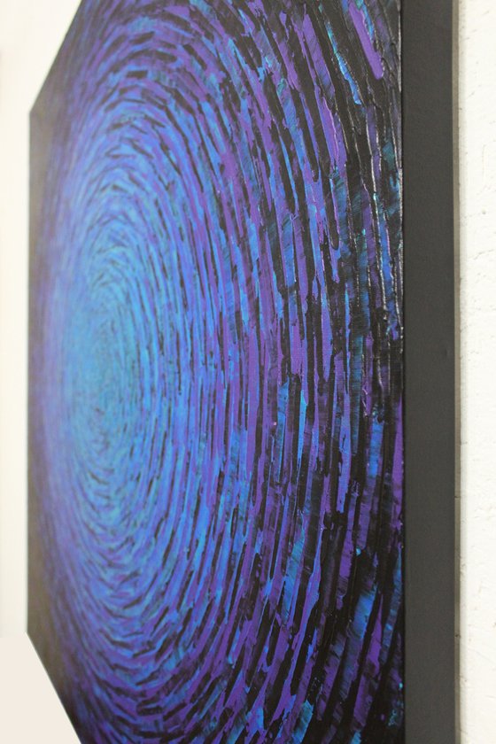 Vast Iridescent Blue-Violet Glow