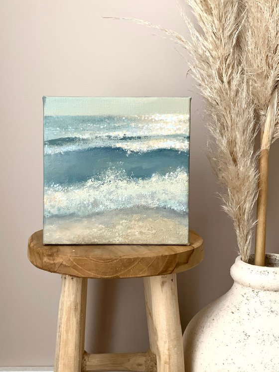 Tiny |I, sea wave