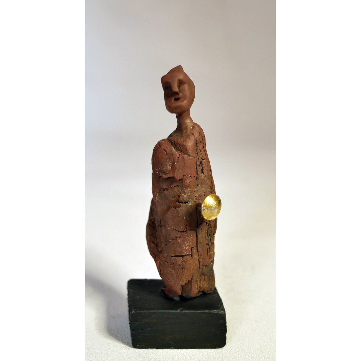 Figure-Totem by Lionel Le Jeune