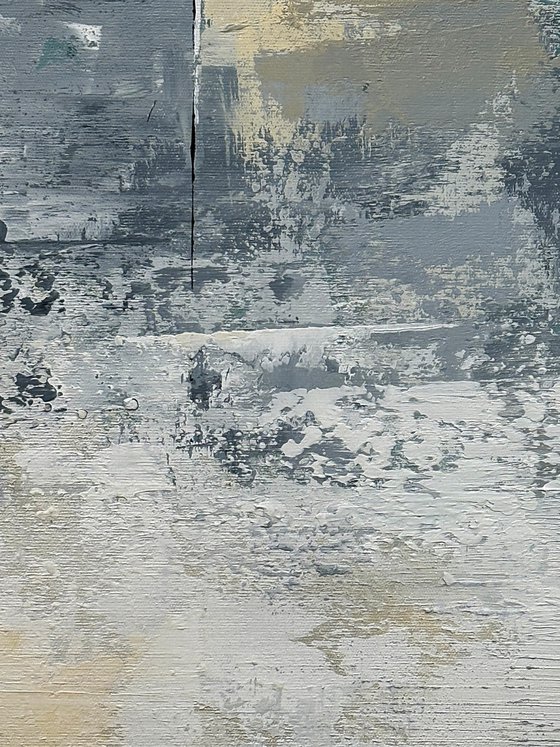 Crossing Echoes