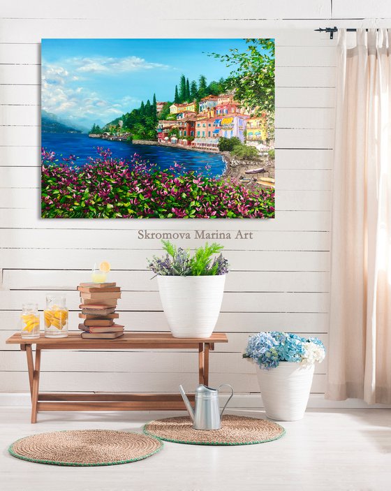 SUNNY BEACH - Italian coast. Italian Riviera. Cozy village. Sea shore. European resort. Mountains. Summer. Flowers.