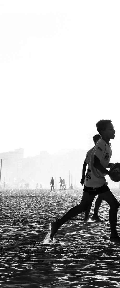 Copacabana, Rio de Janeiro 2 by Rafael Campezato