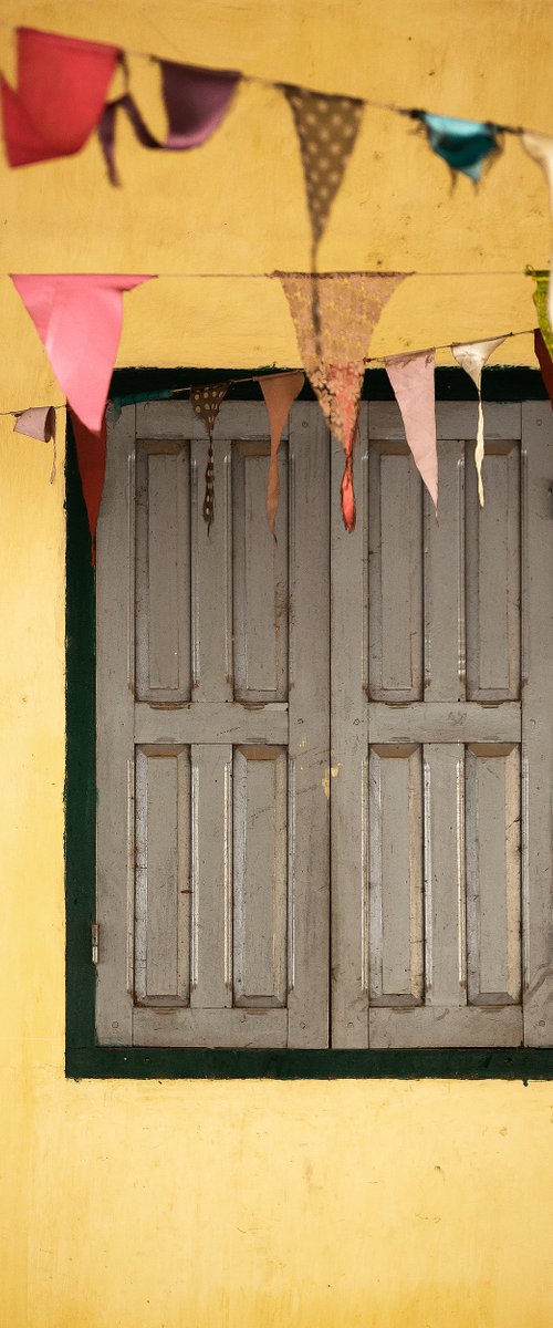 Battambang, Cambodia I by Tom Hanslien