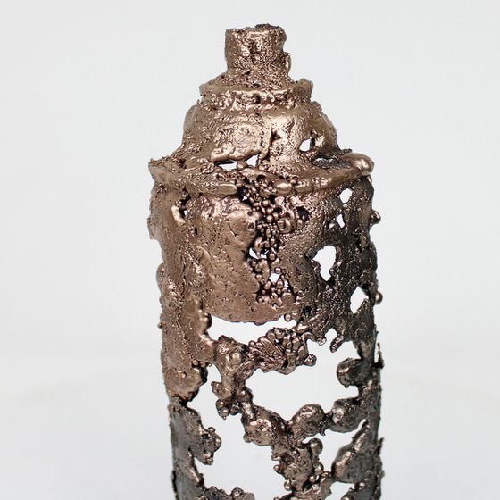 Spray can 9-22 - Bomb spray metal sculpture steel and bronze