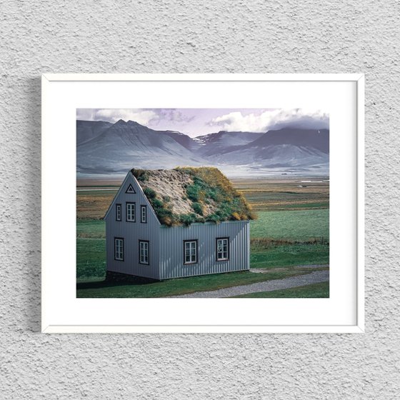 ICELAND HOUSE TORP