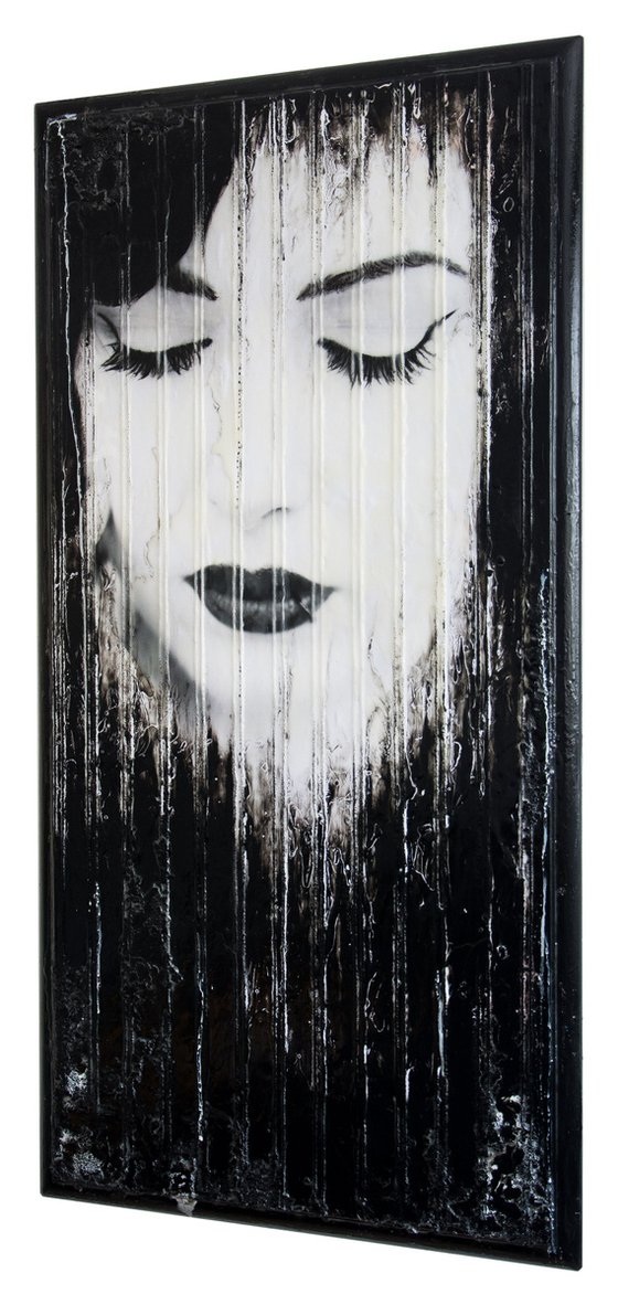 "Nikki IV Revisited" (XXL artwork 134x70x3 cm) - Unique portrait artwork on old tabletop (abstract, portrait, original, resin, beeswax, painting)
