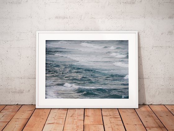Winter Surfing VI | Limited Edition Fine Art Print 1 of 10 | 75 x 50 cm