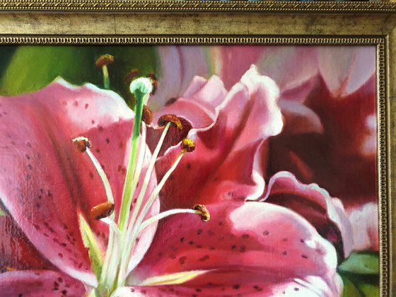 "Oh, lily ..."  pink red flower lily liGHt original painting  GIFT (2021)