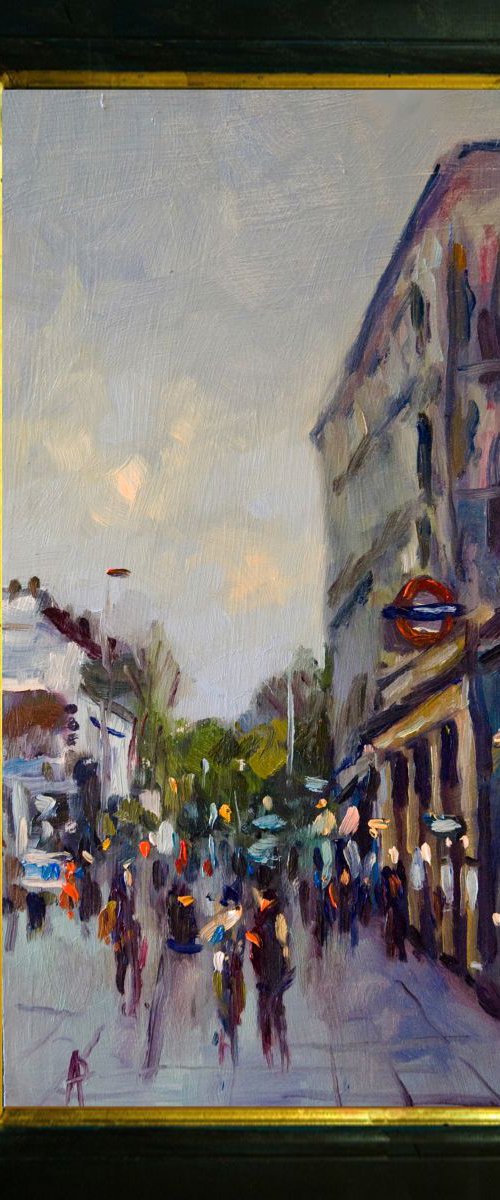 South Kensington Station North Side by Andre Pallat