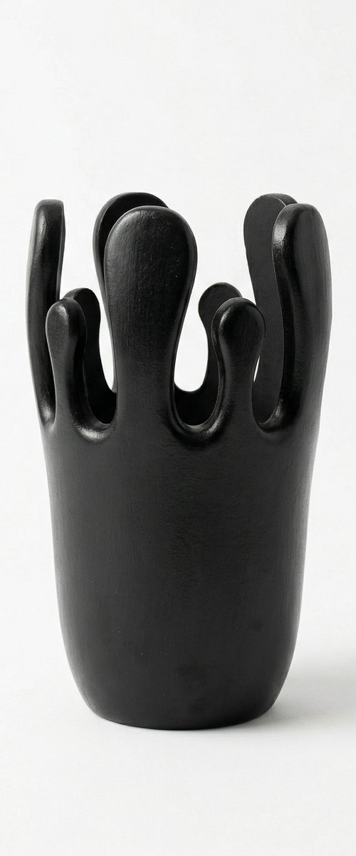 Crown Vase Black by Shadia Sabagh