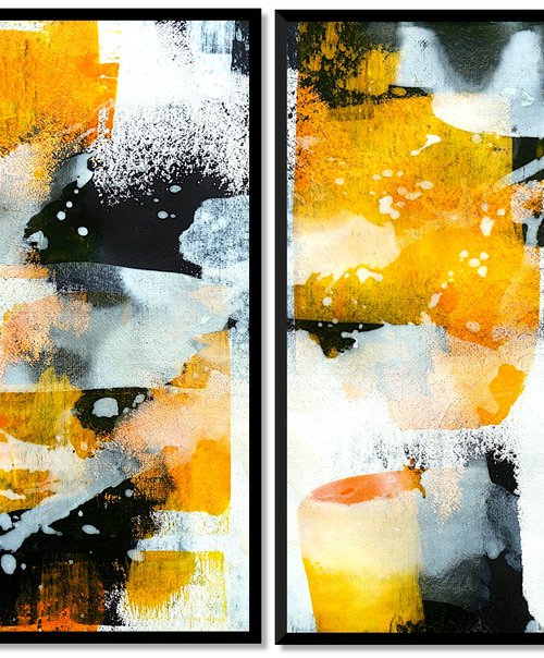 Abstract No. 10120 black & white  - set of 2 by Anita Kaufmann