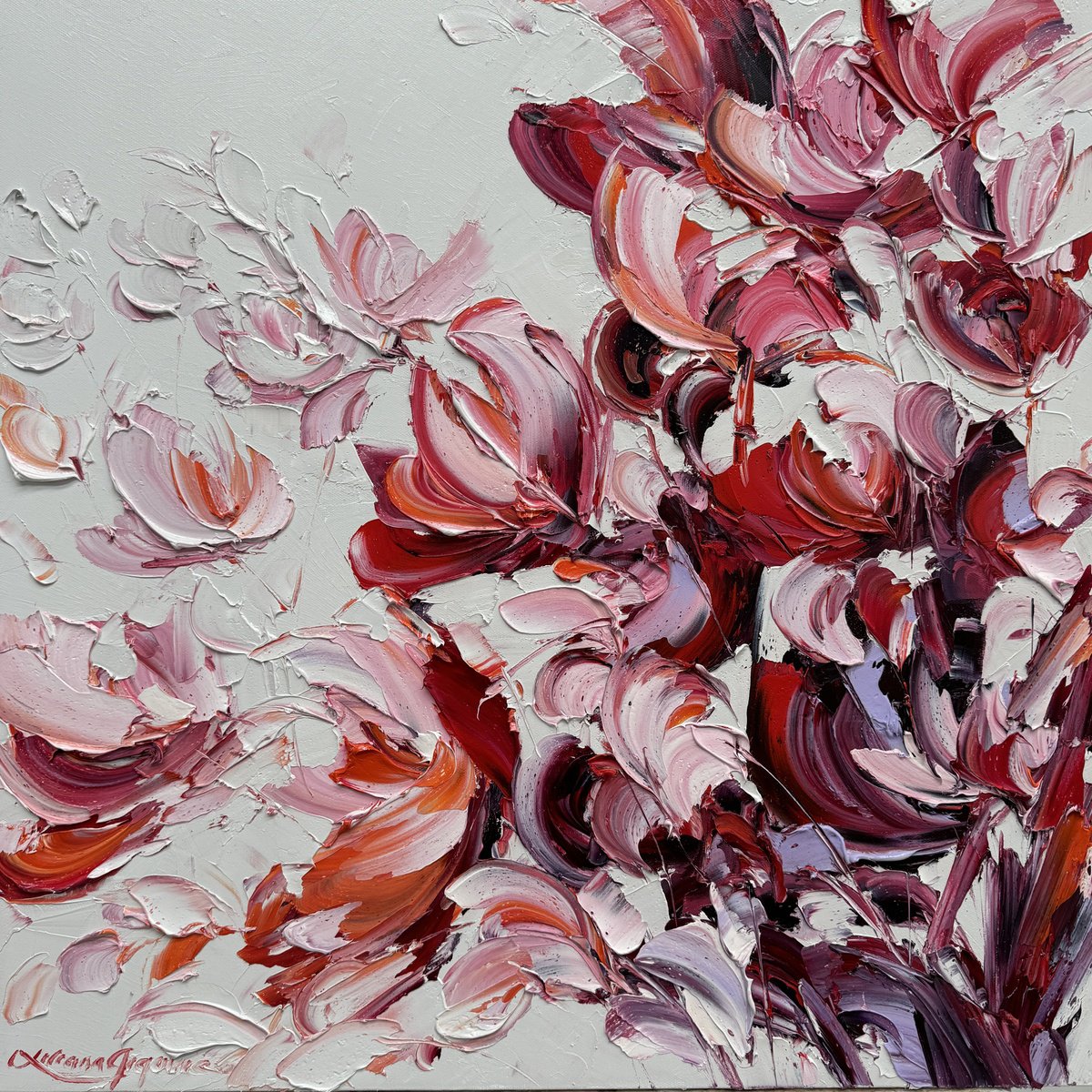 Magnolia No 23 by Liliana Gigovic