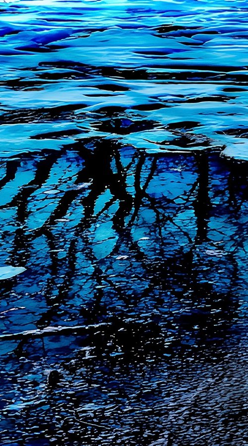 Arctic Mirror - Landscape by Julien Boissaud
