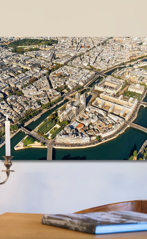 Île de la Cité, Paris, with the Norte-Dame by Robbert Frank Hagens