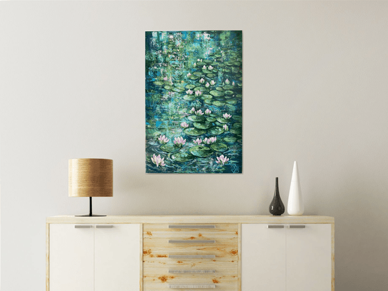 Lilly pond no6
