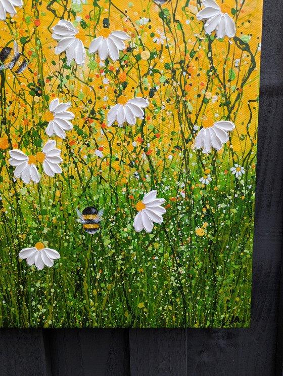 Bee utiful Sunny Dawn #3