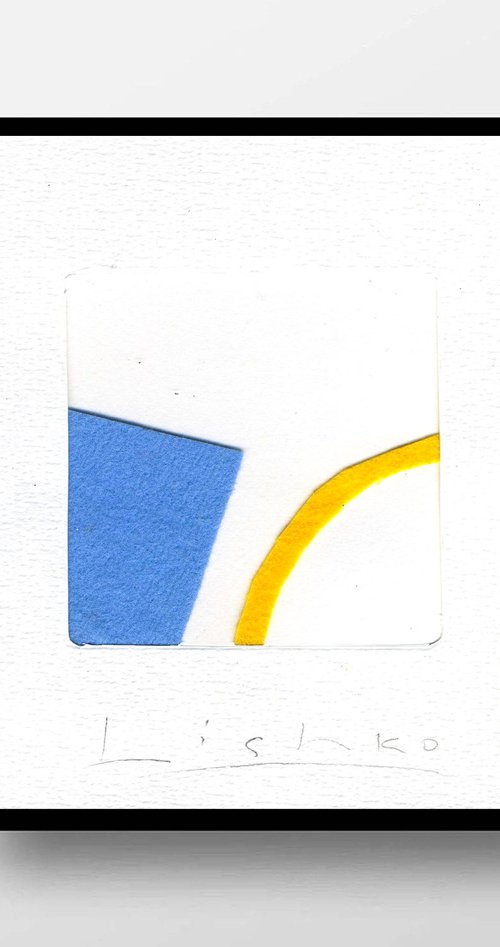 YELLOW AND BLUE 15.5*15 CM / 6,10*5,90 INCH by V. Lishko