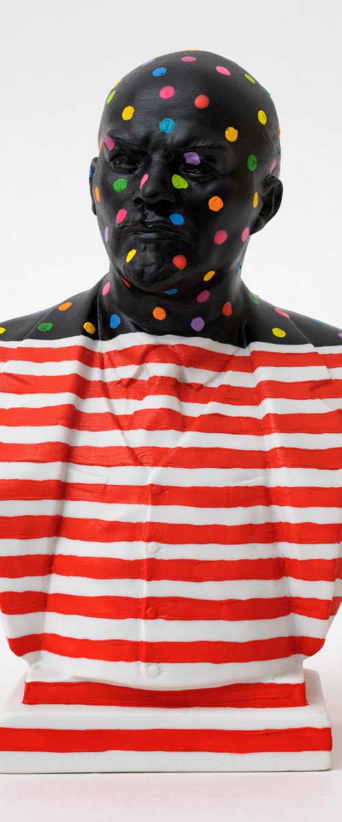 Red-striped Lenin by Oleksandr Balbyshev