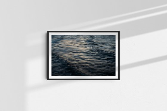 The Uniqueness of Waves XL | Limited Edition Fine Art Print 1 of 10 | 90 x 60 cm