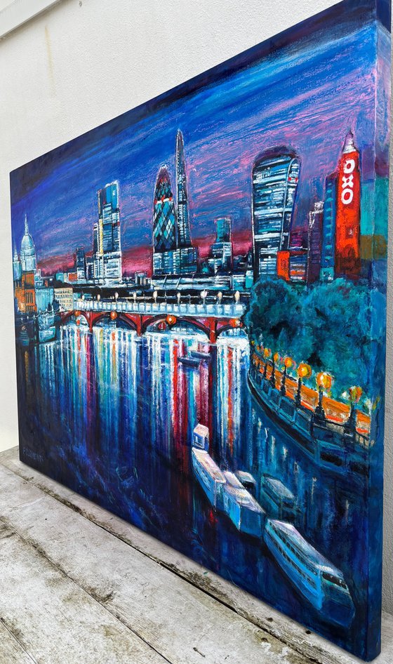 London from St Pauls to Oxo Tower