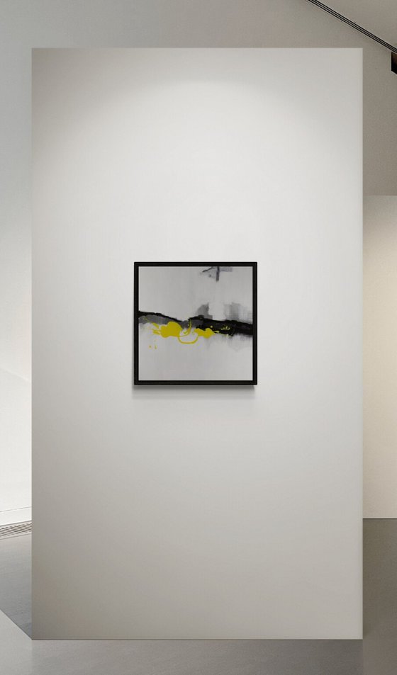 Black and Yellow Moment