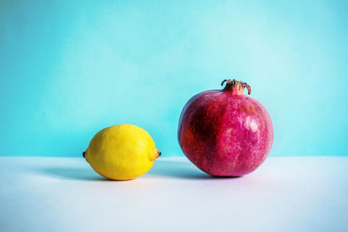 Pomegranate and lemon by Julia Gogol