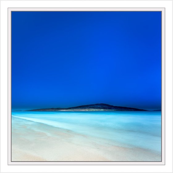 Midnight Sands, Luskentyre - Minimalist deserted beach canvas