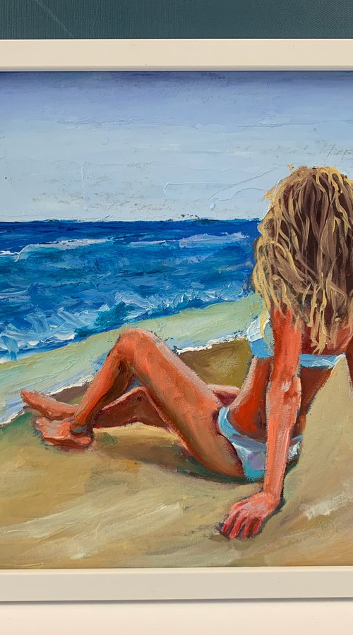 Woman on the beach by Vita Schagen