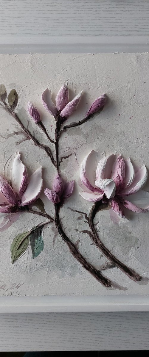 Sculpture painting magnolia by Svitlana Brazhnikova