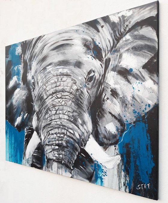 ELEPHANT #8 - Work Series 'One of the big five'