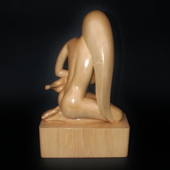 Wood sculpture MOTHER AND BABY