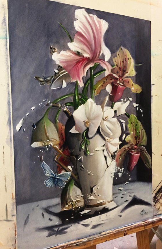 Falling white porcelain - original oil on wood - 40 x 60 cm ( 16' x 24 ' )