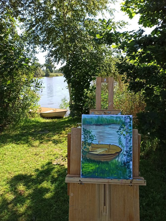 Small boat at the Dutch canal