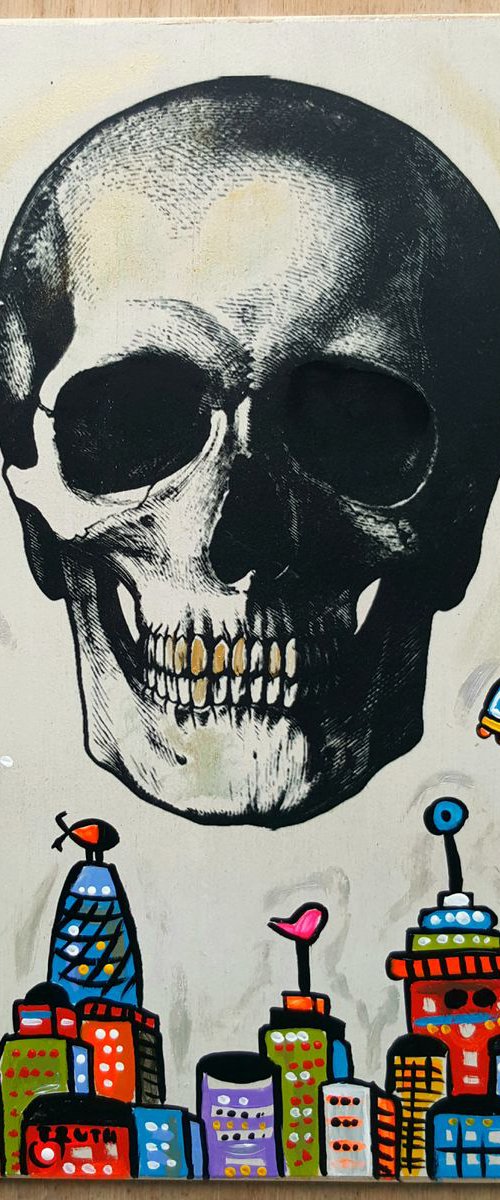Skull Sky London by Maria Luisa  Azzini