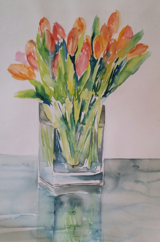A vase with tulips