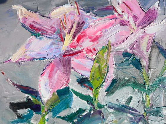 " lily flowers "