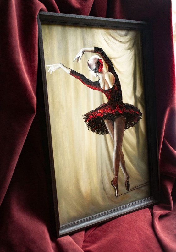 Dancing ballerina