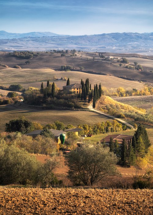 BELVEDERE FARMHOUSE - ORCIA VALLEY by Giovanni Laudicina