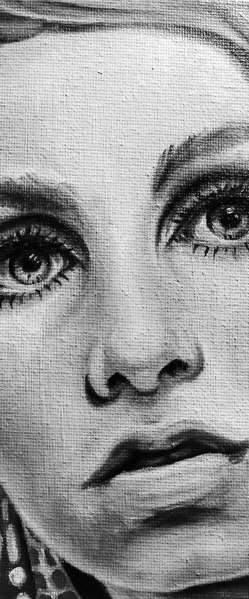 Twiggy by Veronica Ciccarese