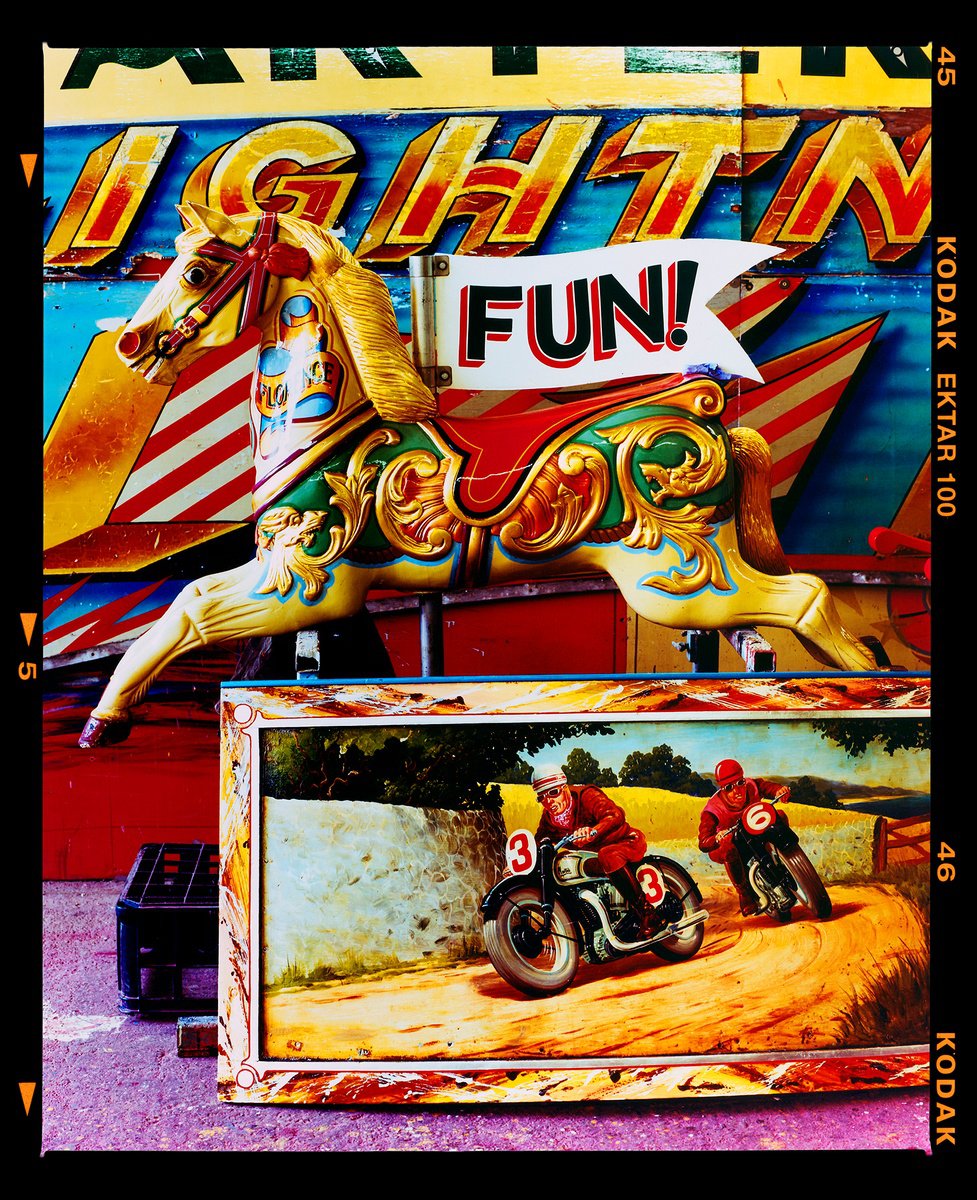 Urban And Pop Animal Photograph By Richard Heeps, 23 X 27", Fun! Maidenhead, Original Artwork