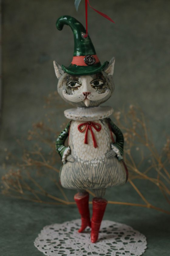 Puss in Boots - , SCULPTURED CERAMIC BELL DOLL 2017