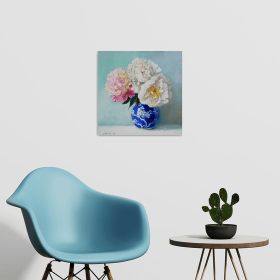 “3 peonies in Chinese vase”