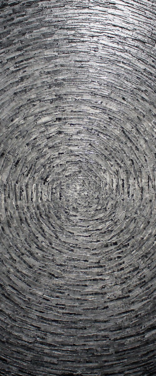 Large shine black white shades by Jonathan Pradillon